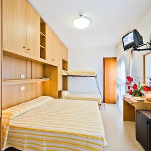 Familien-Zimmer
